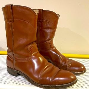Justin style 3802 cowboy boots size 11.5 B